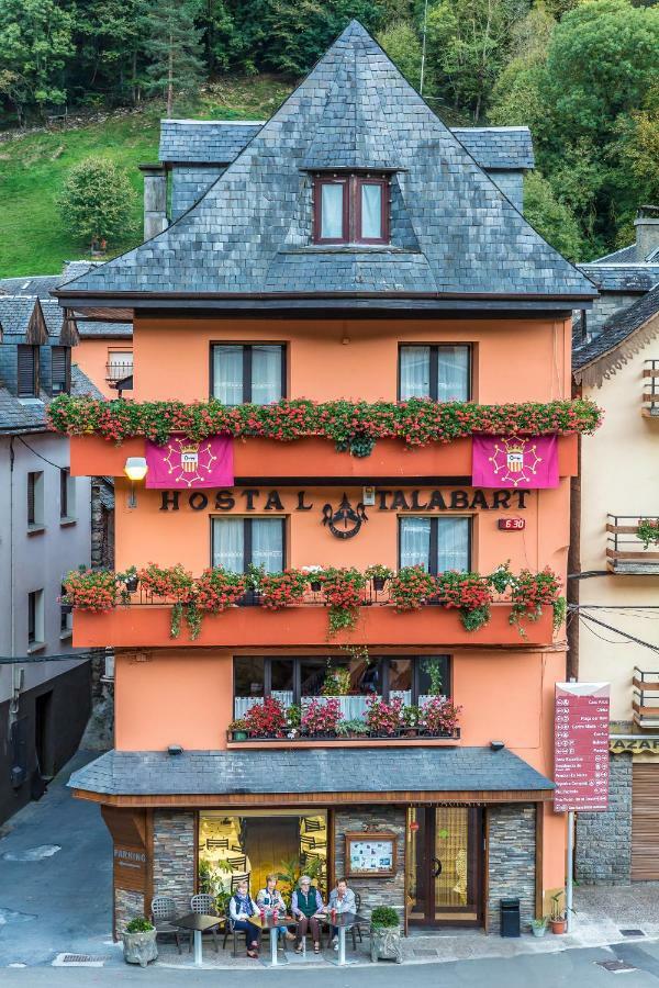 Hostal Talabart Les Exteriör bild