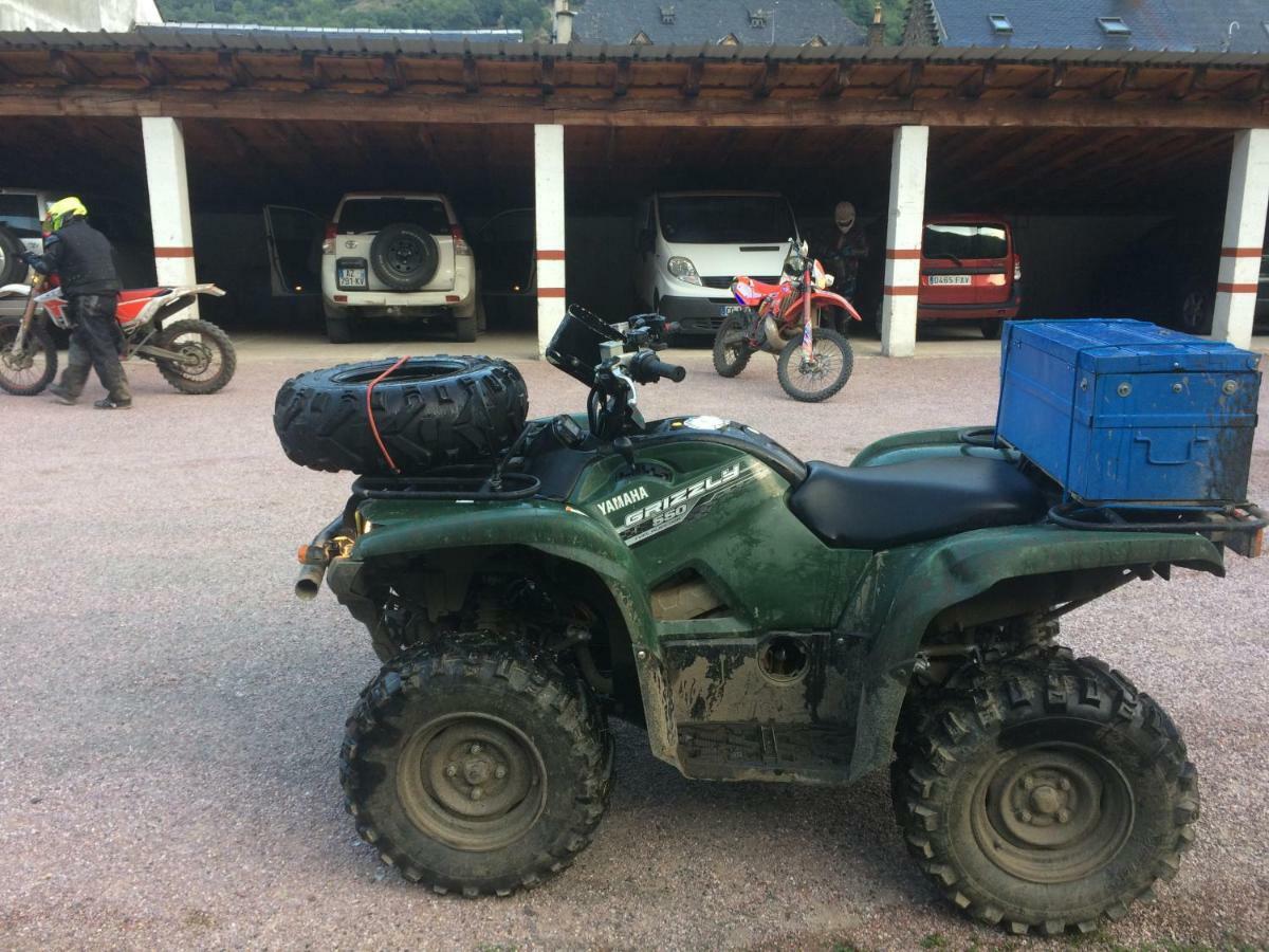 Hostal Talabart Les Exteriör bild